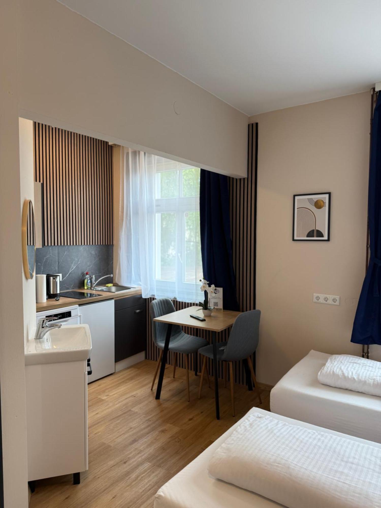 Crown Living Villa Blumenau Studios, Smarttv, Parkplatz Lustenau Extérieur photo